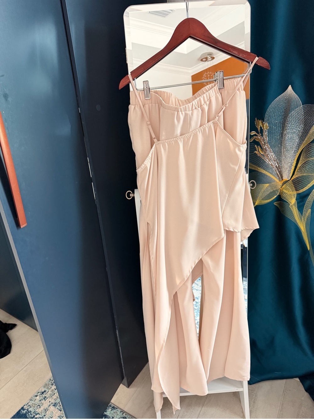 SHEIN Cream Wide-Leg Pants and One-Shoulder Top Set - Picture 7 of 8